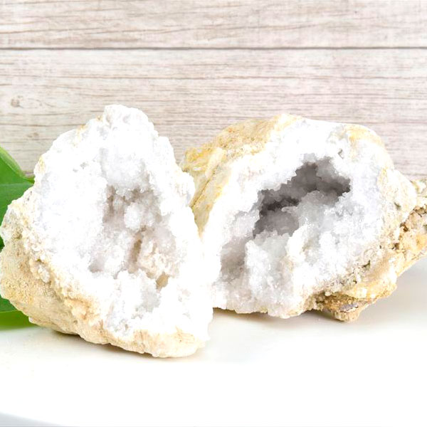 ジオード（水晶ジオード）ペア｜割れているジオード｜大きめサイズ