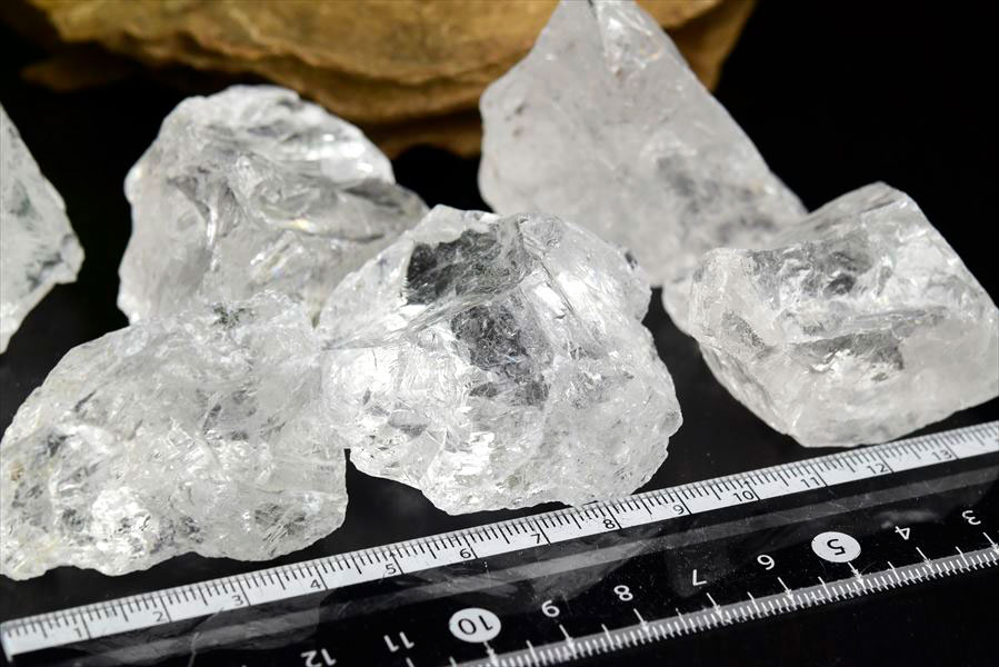 500gセット マダガスカル産 天然水晶 ラフカット原石｜ロック