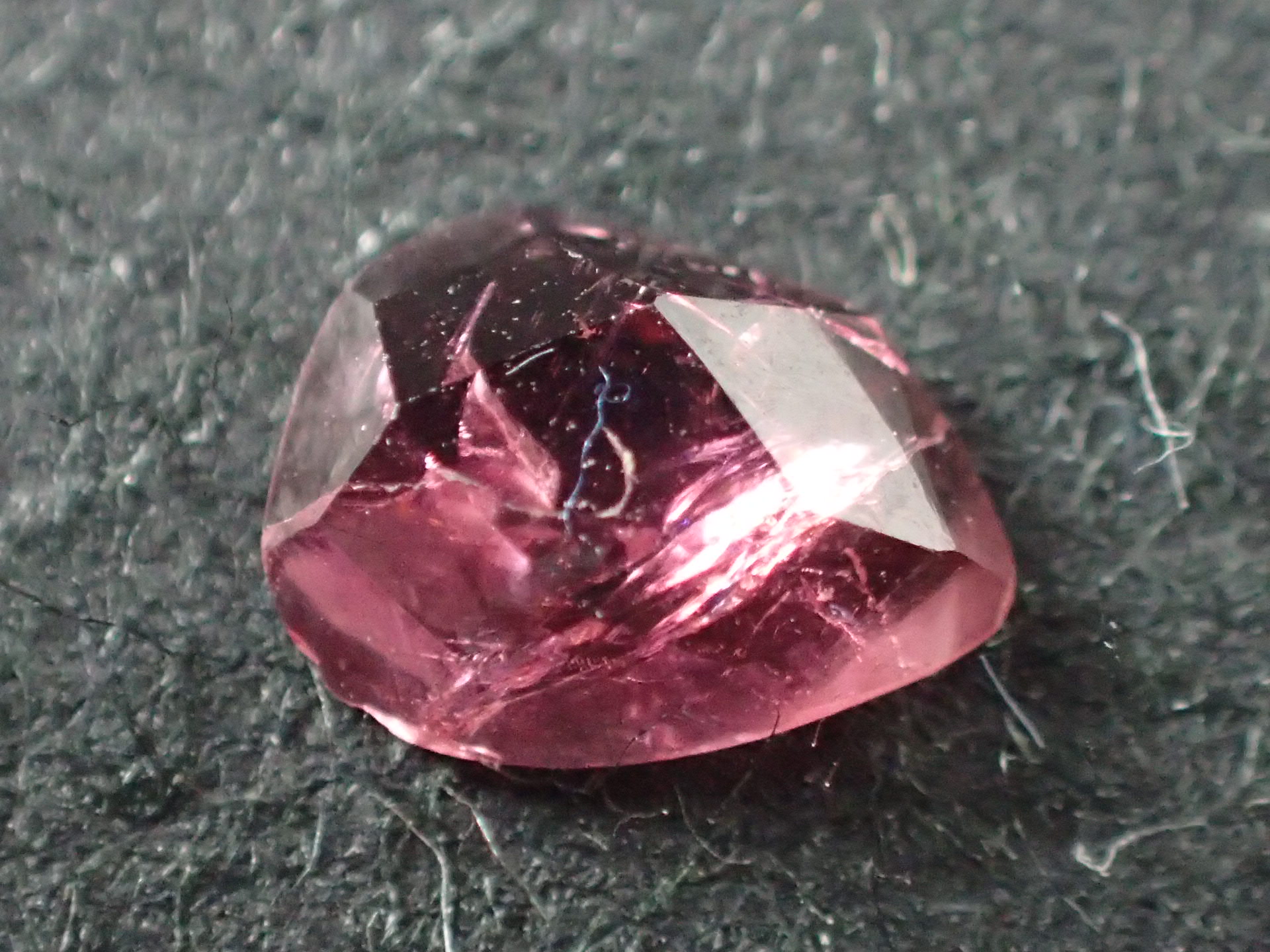 最高品質天然ピンクトルマリン(Pink Tourmaline) 自由カット
