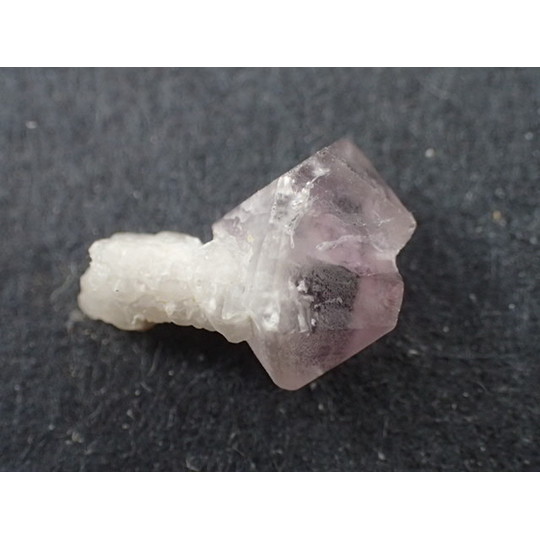 最高品質アフリカンエレスチャル水晶(Elestial Quartz) ナイジェリア