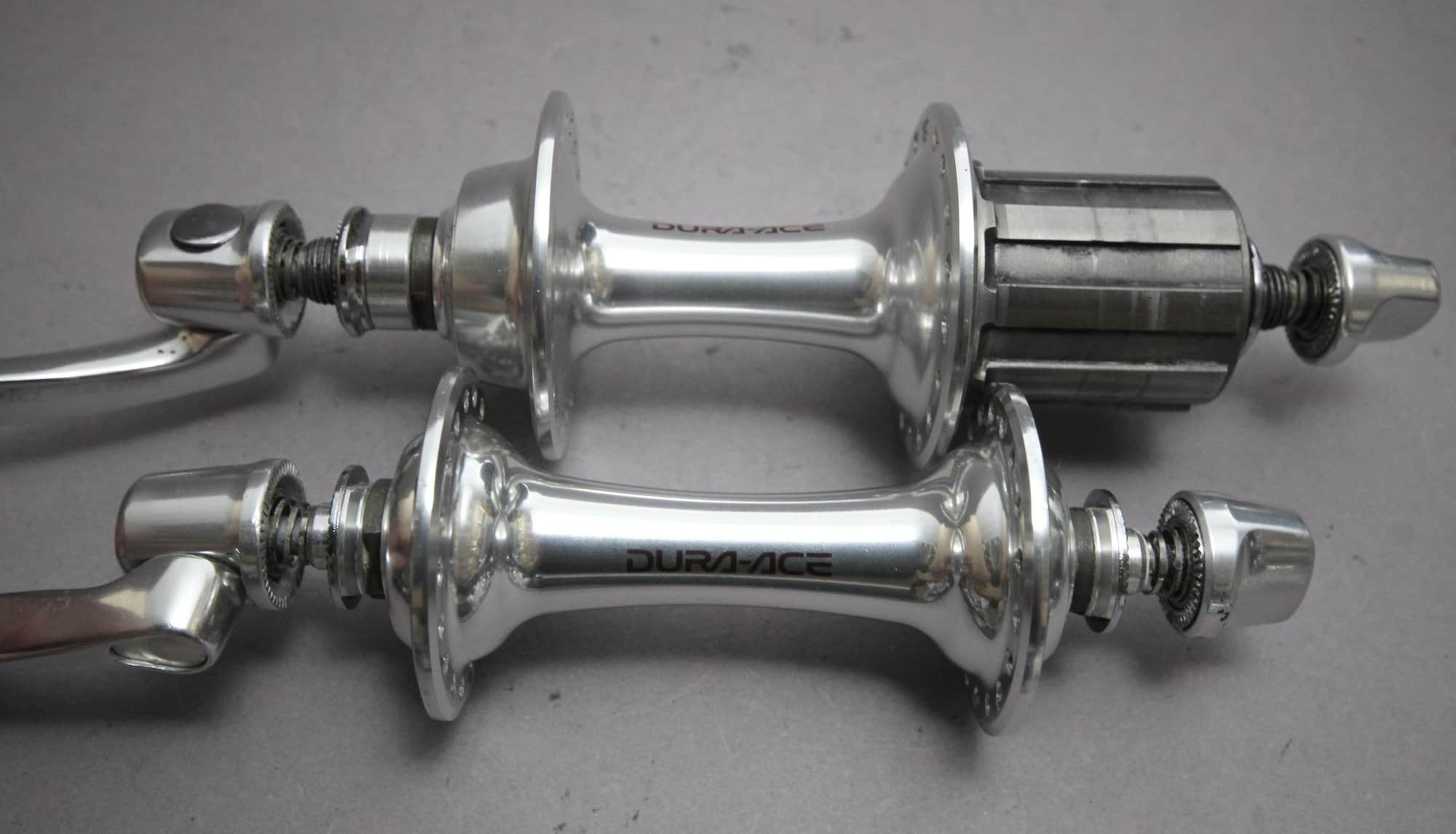 Shimano Dura Ace HB FH 7700 Hub Set / 36H / 9 Sp / Titanium / 1997