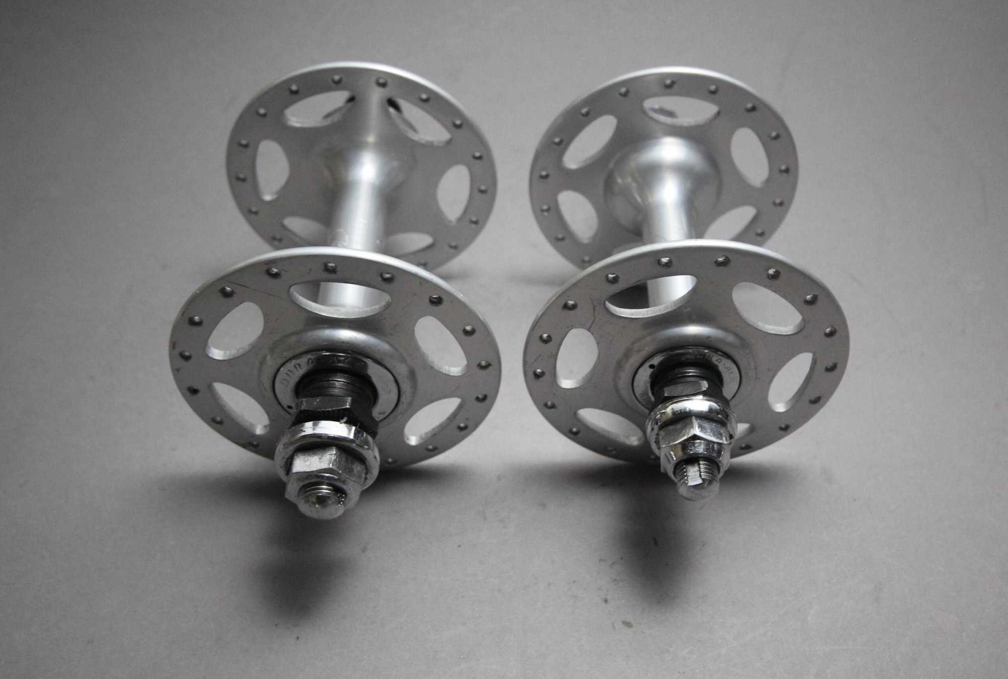 Shimano Dura Ace HB-7520 Pista Hub Set / 36H / NJS - velowizard.com