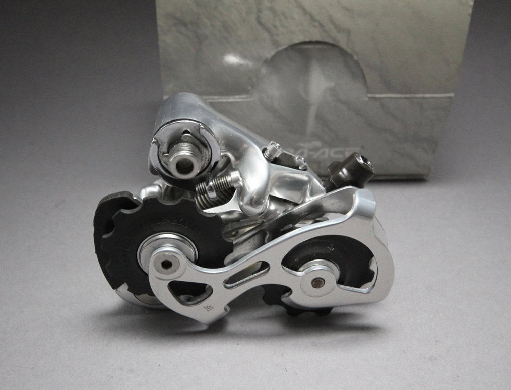Shimano Dura Ace RD-7700 Rear Derailleur / 2003 - velowizard.com
