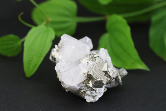 M1780☆パイライト原石クラスター5.6Kg☆天然石 原石☆N50502