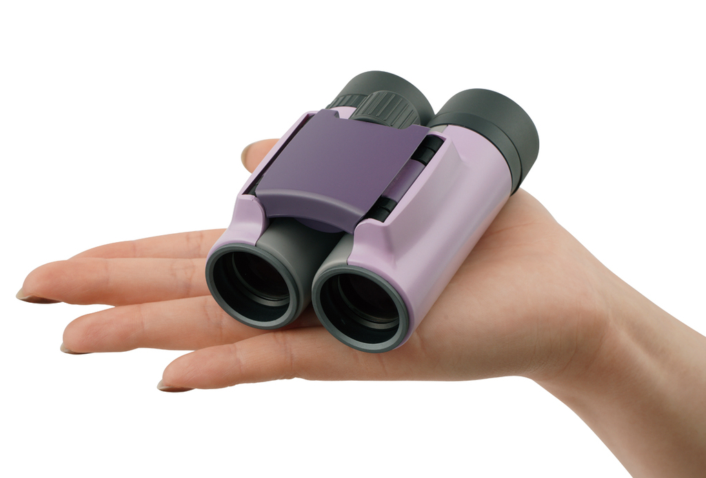 5パターンのボディカラー。コンパクトな倍率8倍の双眼鏡「アリーナH+ 8