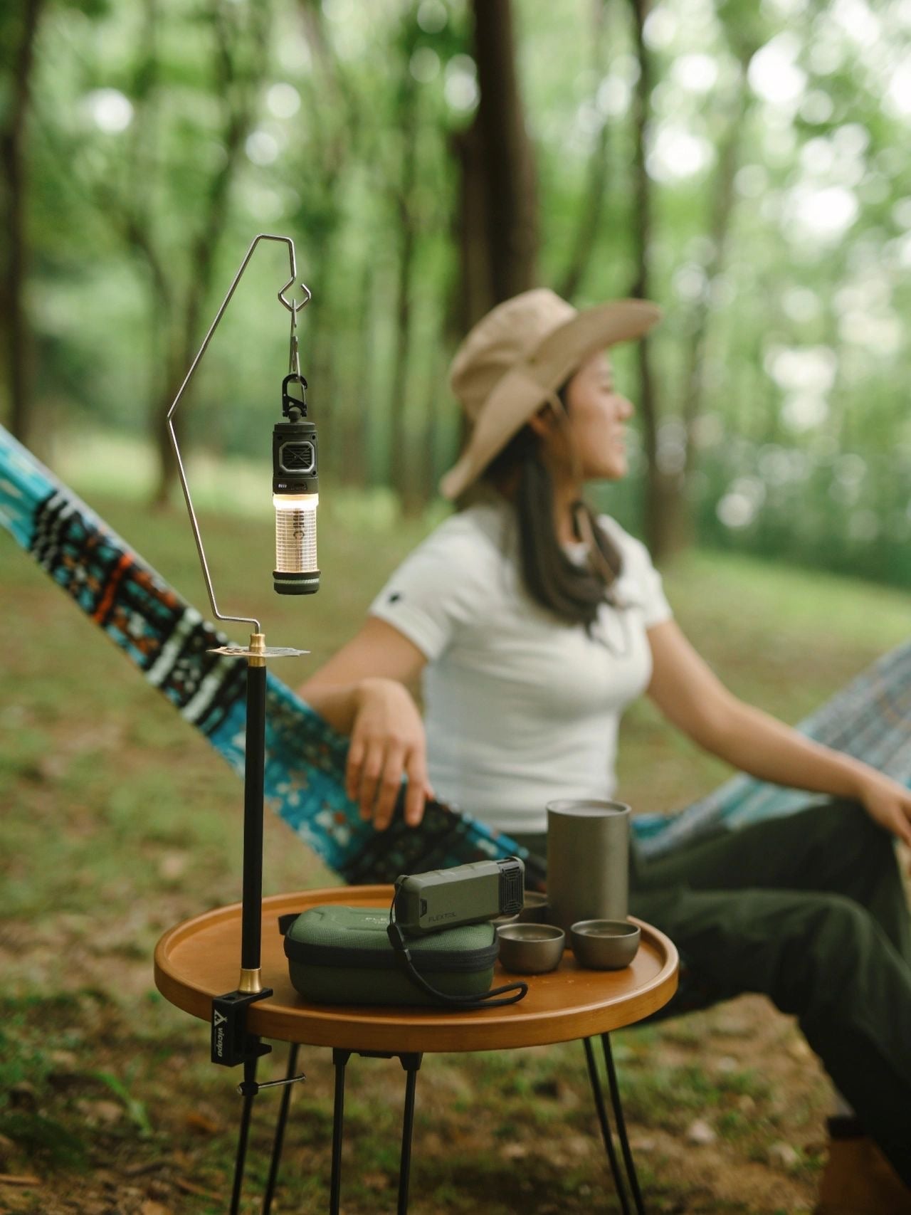 軽量・コンパクトランタンスタンド – Vicopo Camp