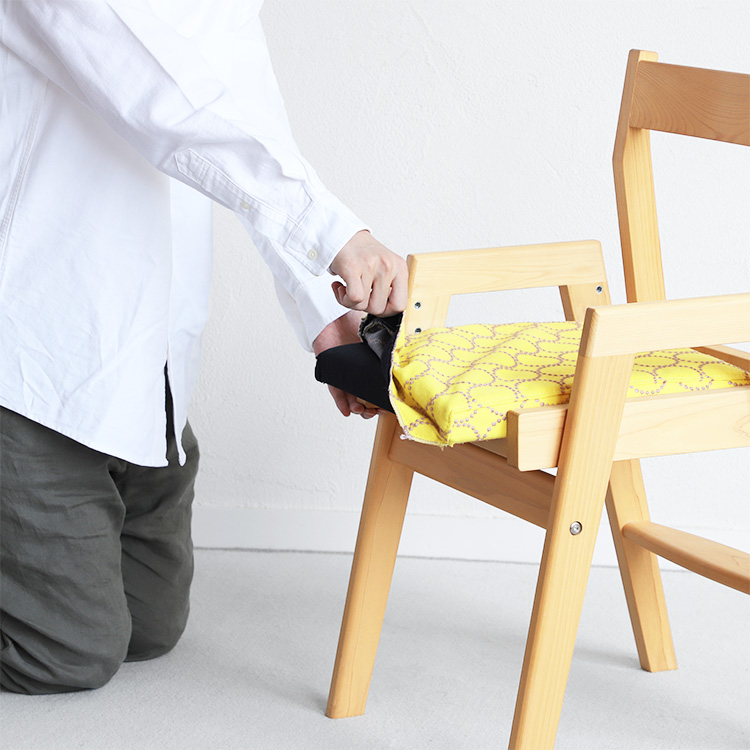 在庫限り】キッズチェア A mina perhonen｜家具と木製チェアの専門店キシル