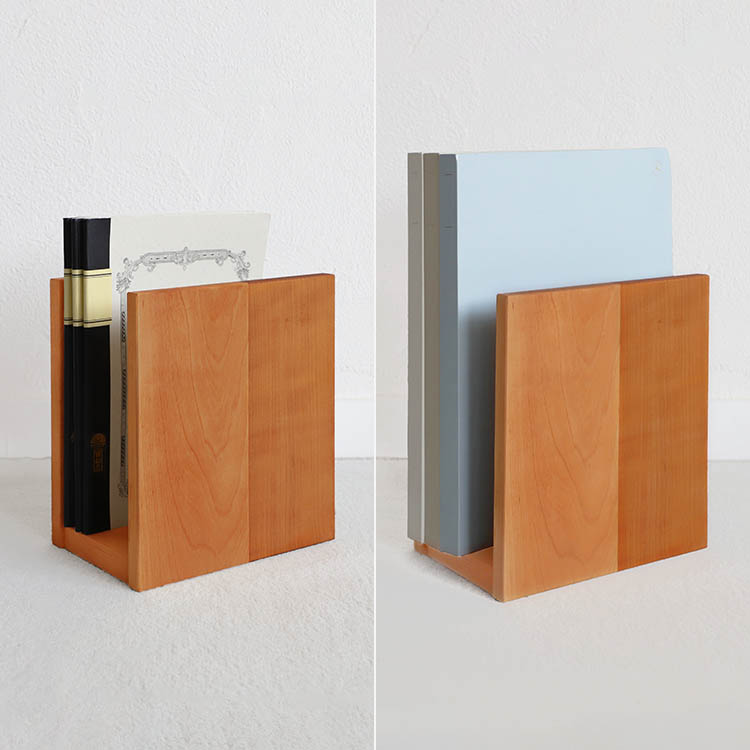 コの字ブックエンド さくら｜家具と学習机(デスク)の専門店キシル