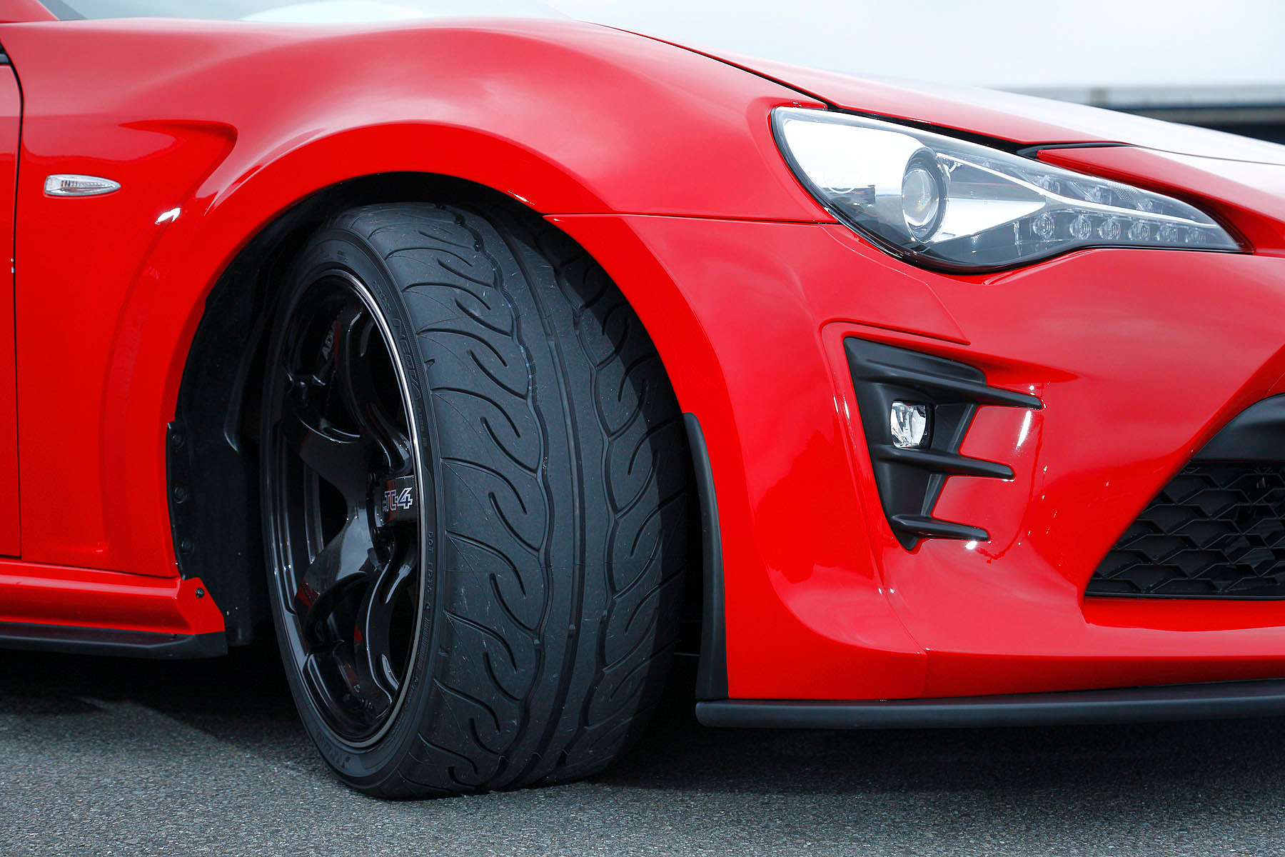 TOYOTA 86 [ZN6] 2018y /MAX ORIDO RACING [SHOP DEMO-CAR] | 全国の