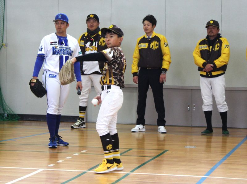 セ・リーグ最多勝投手の東克樹選手がふるさとの後輩にアドバイス