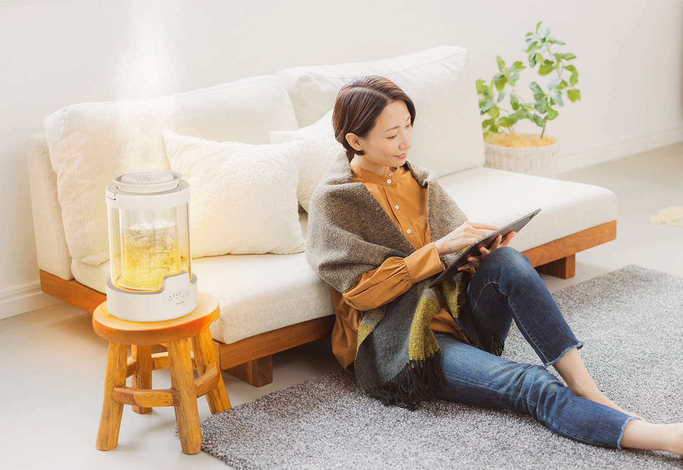 洗練されたデザインとパワフルなアロマ対応スチーム式加湿を実現した