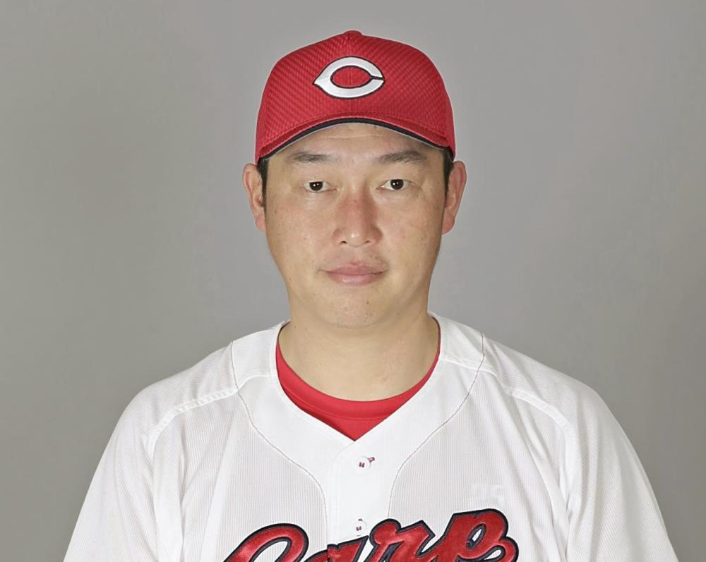 広島・新井貴浩監督が続投へ…松田オーナー「苦しむと思ったがよく戦っ