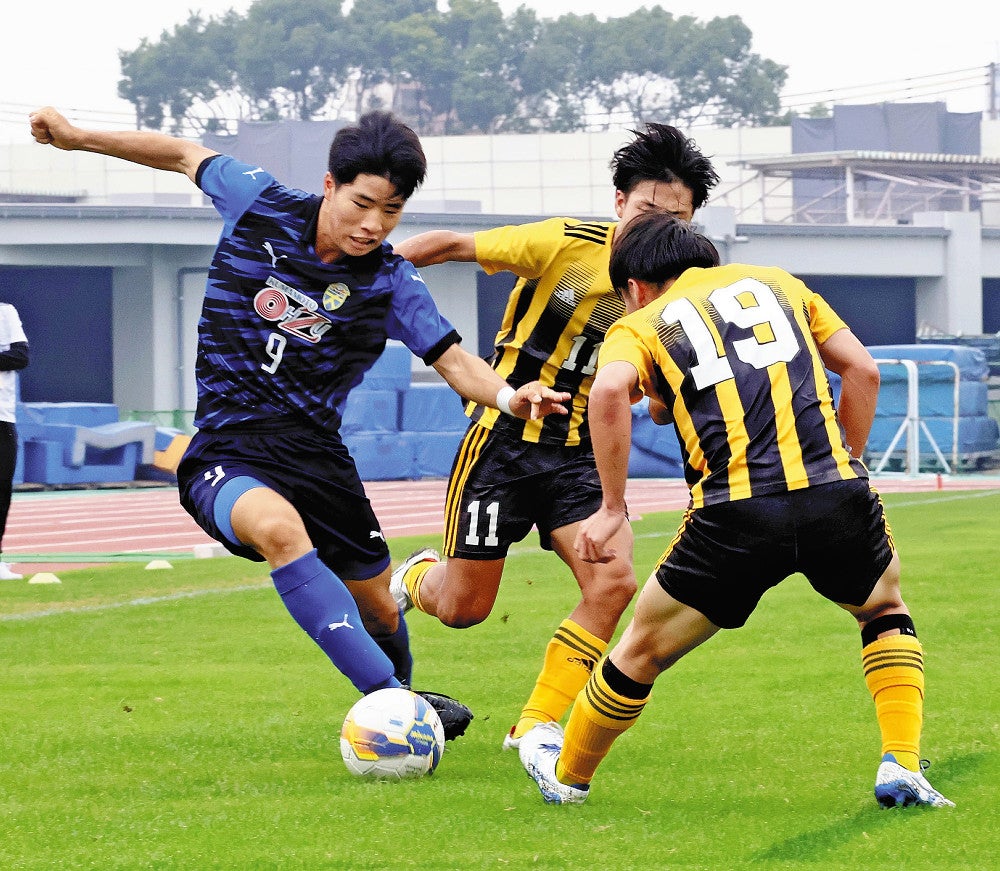 全国高校サッカー熊本県大会、大津が4大会連続21回目の優勝…FW
