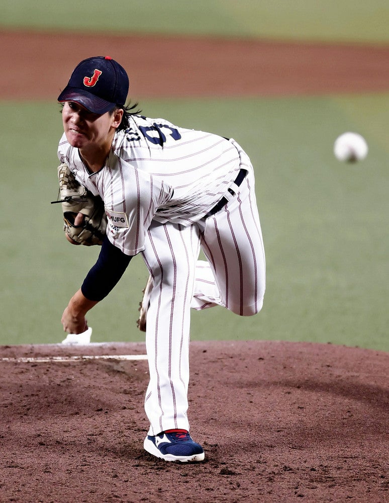 WBC:侍ジャパン「開幕投手」の井上温大、高ぶる思いを球に乗せ六回途中