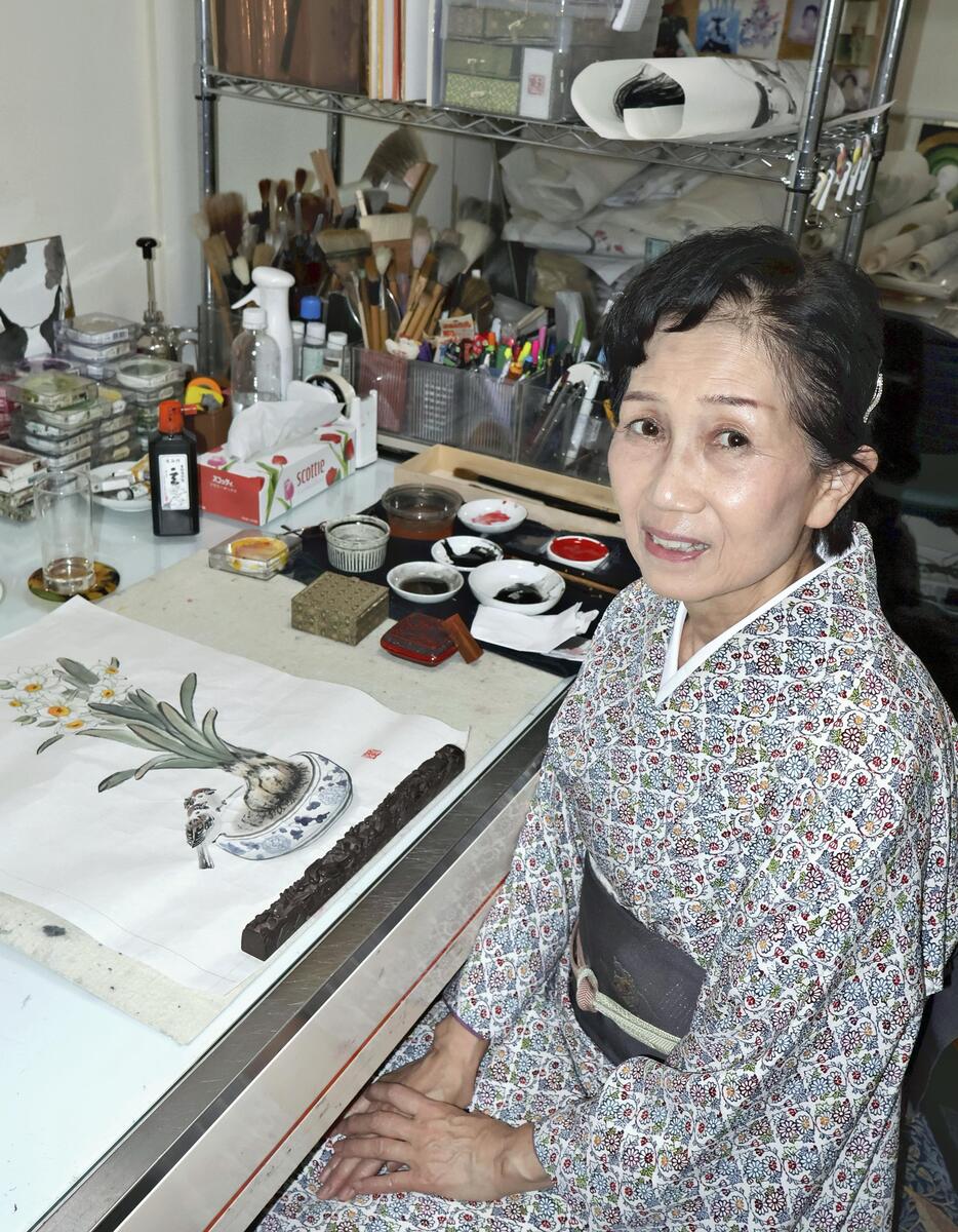 水墨画は一発勝負「肝心な水のコントロールは心につながる」…熊本市で