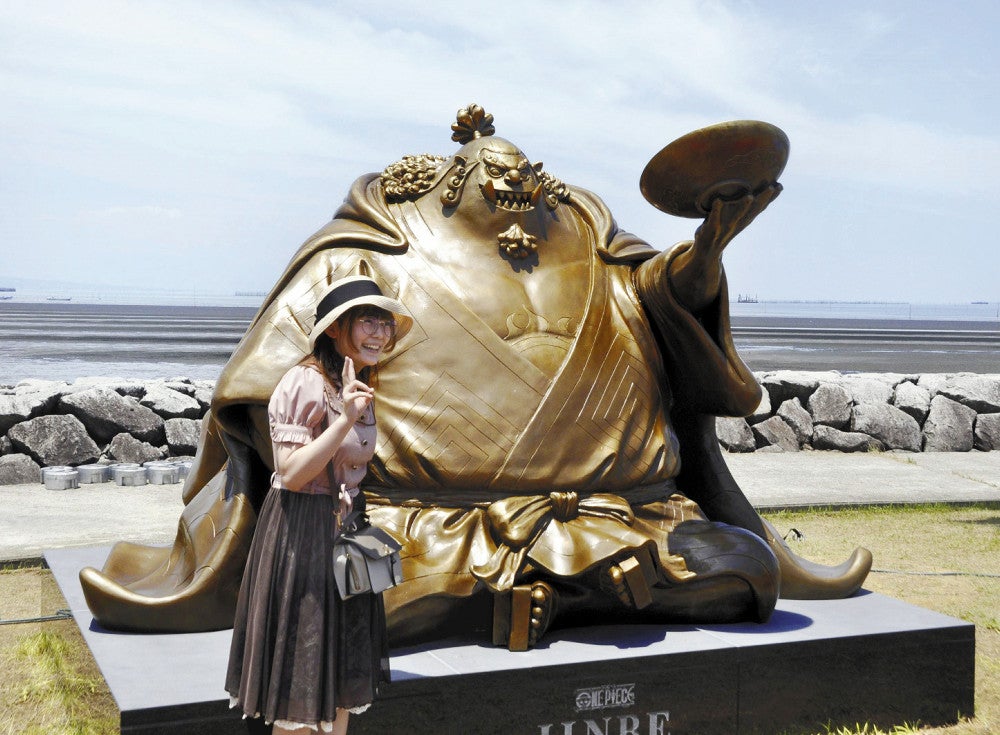 麦わらの一味、熊本復興の旅…ワンピース像10体完成 全国からファン