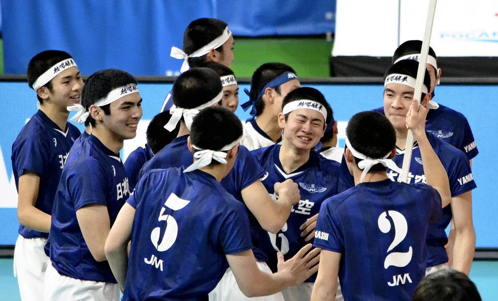 日本航空、フルセットの末に鎮西破り初V…全日本高校バレー男子 : 読売新聞