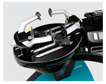 新機能・設計が選手のパフォーマンスを高める国内自社工場製スト