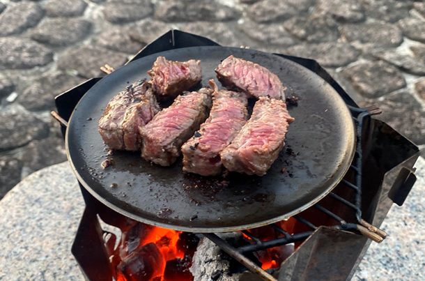 鉄グリルパン Sサイズ / Lサイズ | 株式会社山谷産業【村の鍛冶屋