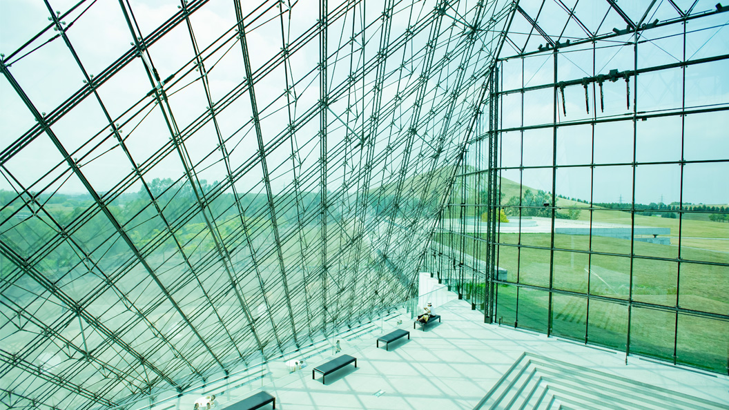 モエレ沼公園ガラスピラミッド新築工事｜施工実績｜山﨑建設工業株式会社