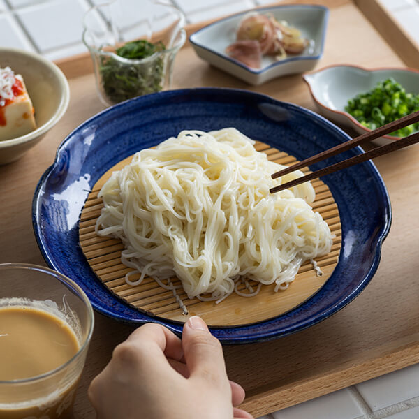 木瓜皿 瑠璃｜SALE（食器）｜料理家 栗原はるみ レシピ・オンライン