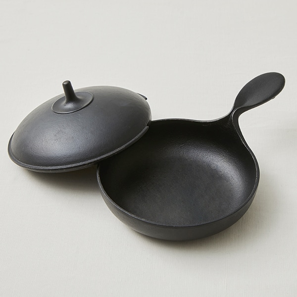 南部鉄器 小笠原陸兆 ミニパン14㎝｜鉄器｜料理家 栗原はるみ レシピ