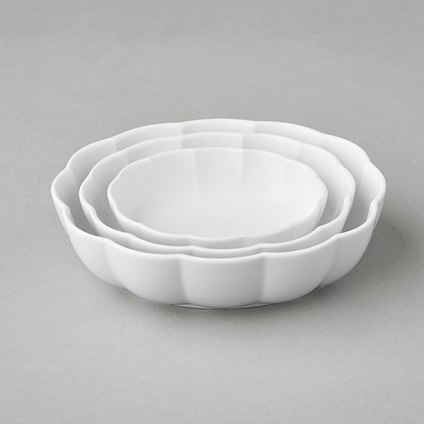 輪花オーバルボウル セット｜鉢・ボウル｜料理家 栗原はるみ レシピ