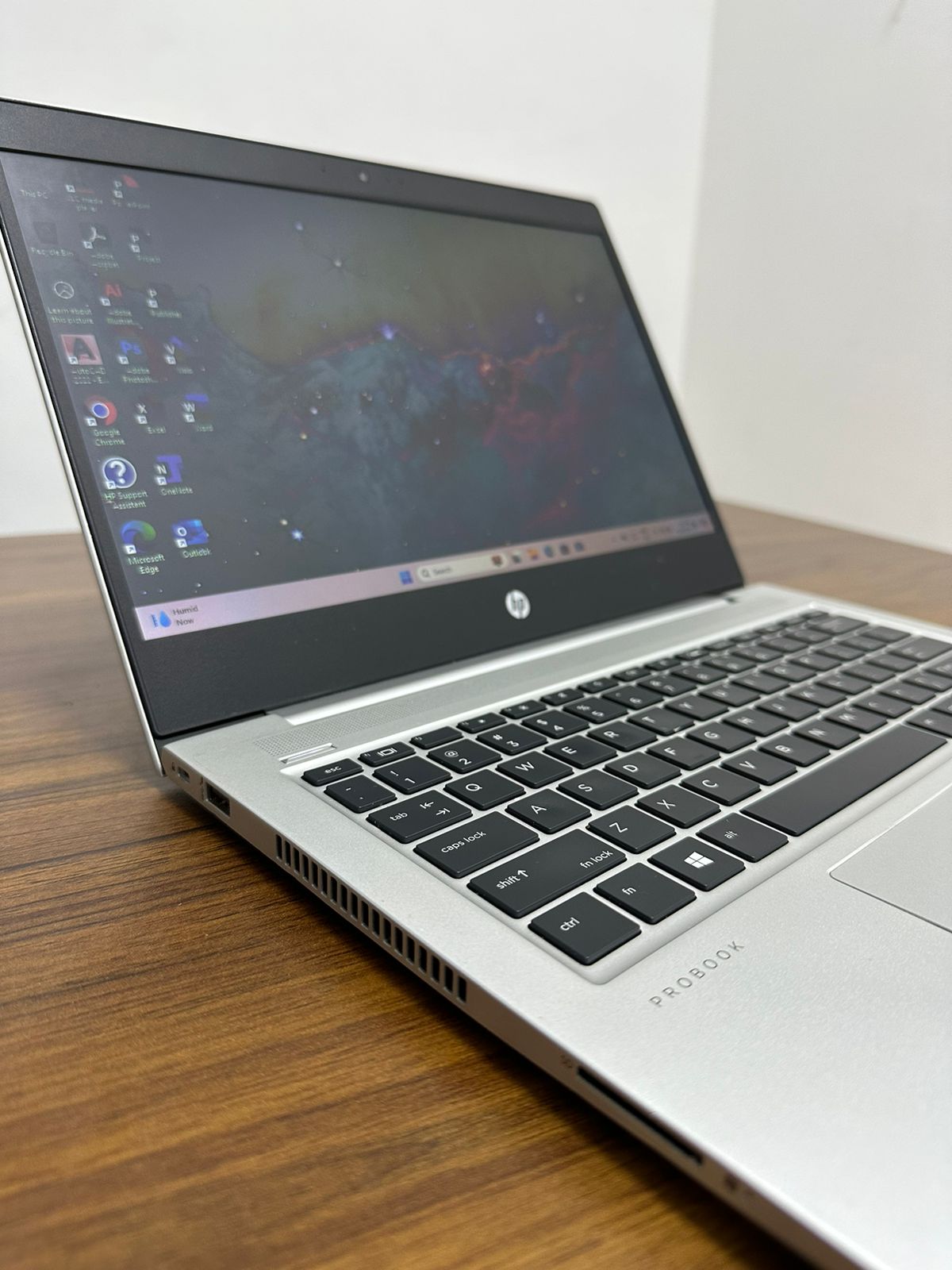 HP ELITEBOOK 830 G5 CORE i5-8265U (8TH GEN) 13.3 FHD SCREEN