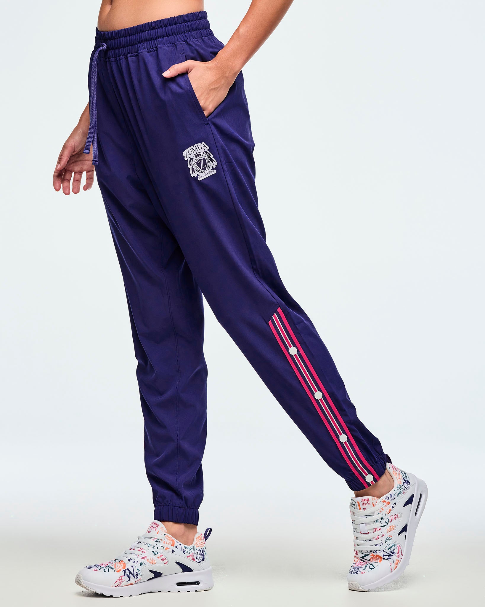 Class of 2001 Woven Track Pants With Side Snaps – Zumba Wear