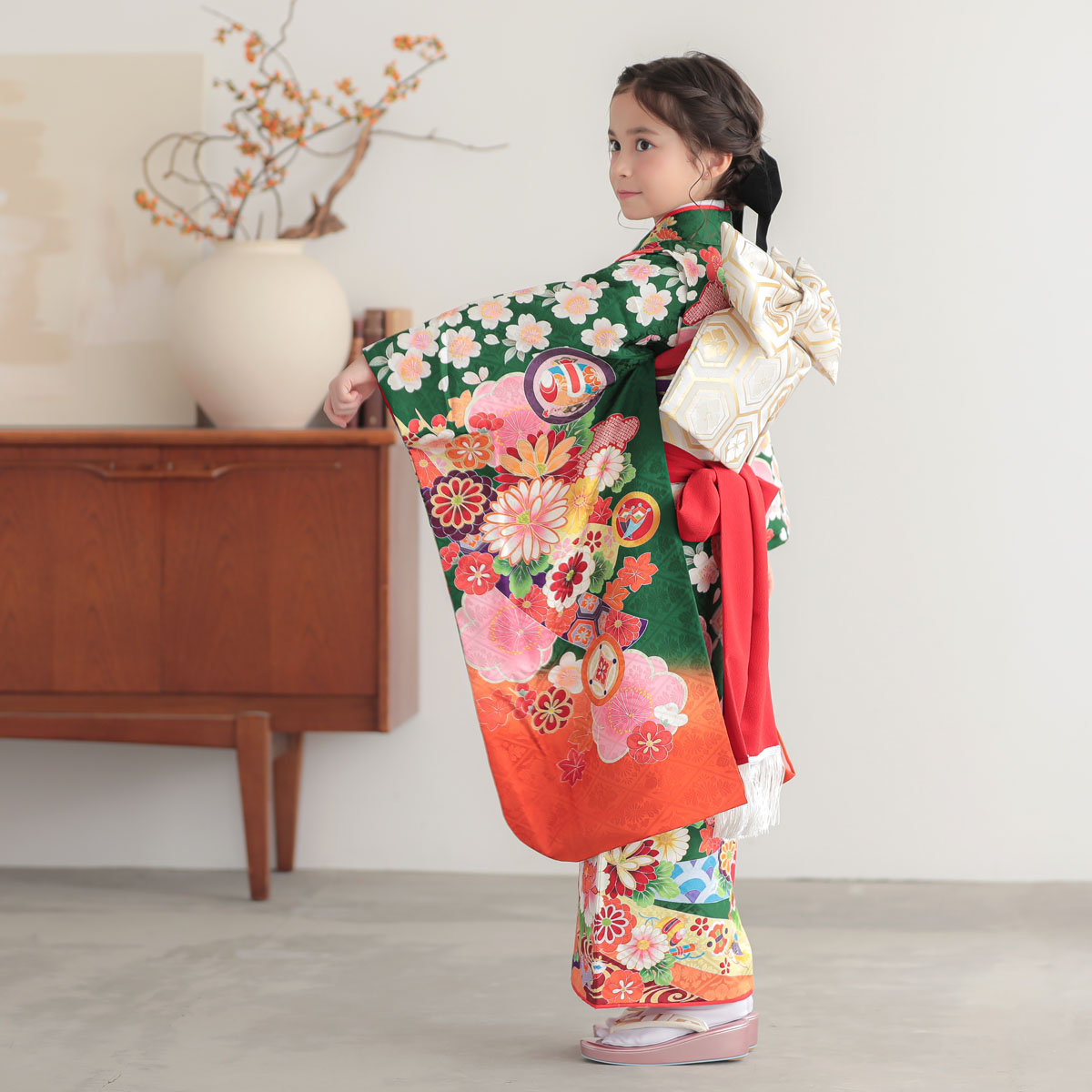 七五三七歳四つ身：N078 【正絹】緑 熨斗に花車 | 七五三着物レンタル