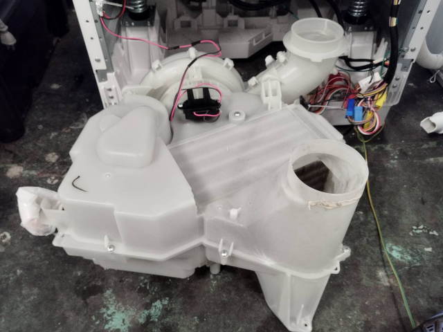 画像解説】シャープES-P110ドラム式洗濯機が乾かない原因｜リサイクル