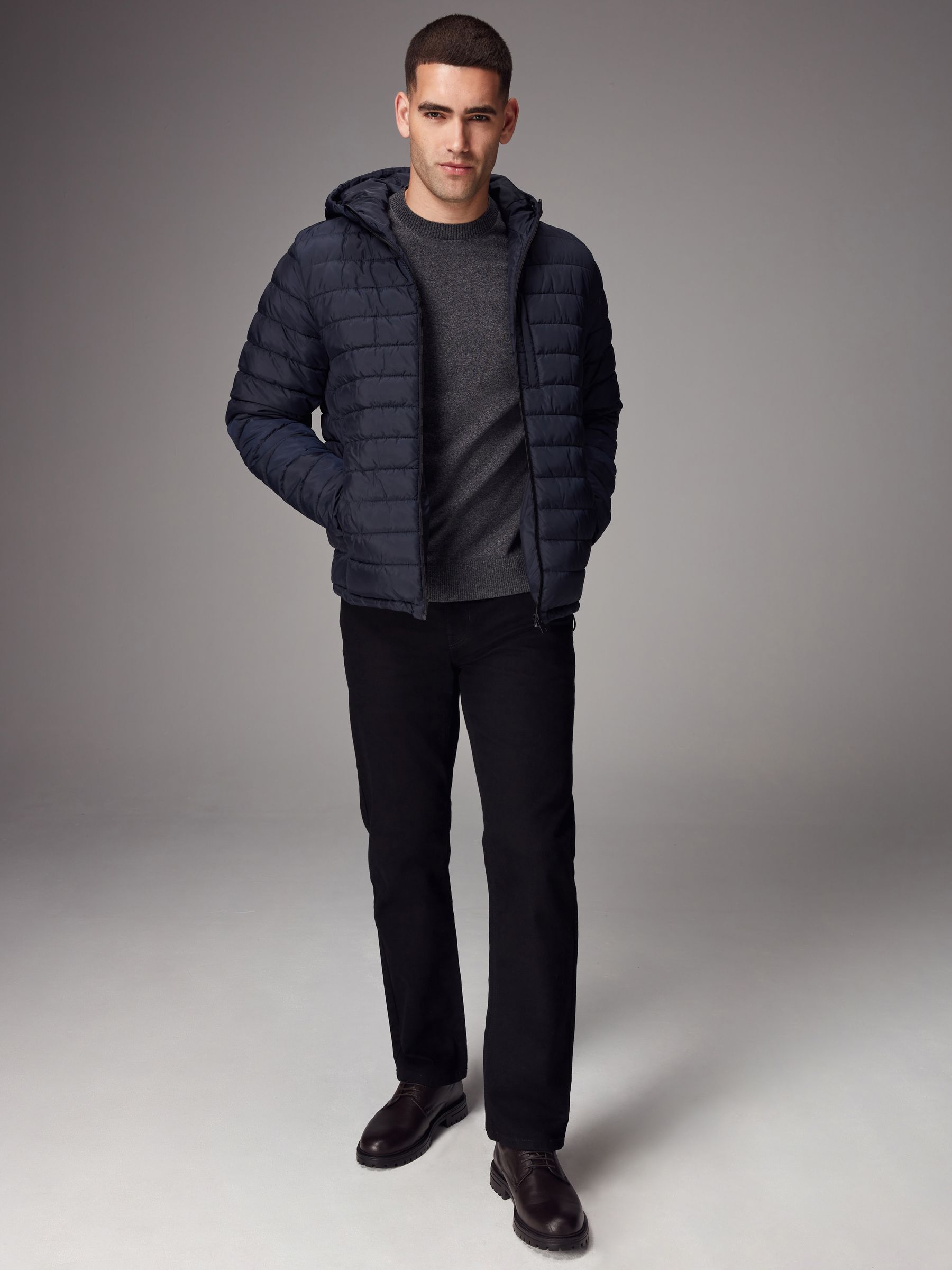 Next：日本 ネイビー ブルー - ダウンジャケット 小雨耐性 軽量 フード