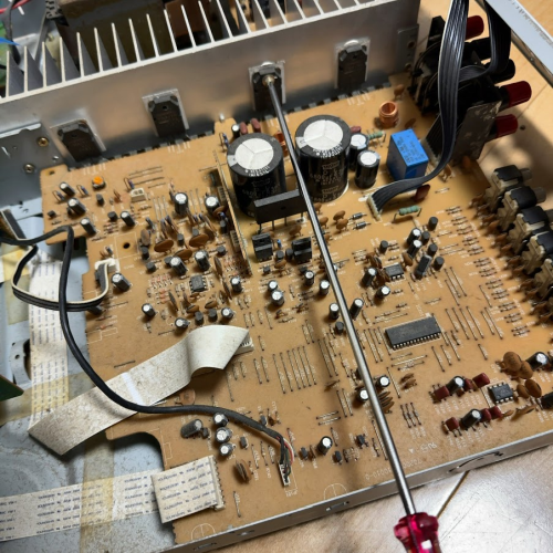 プリメインアンプって何？KENWOOD KAF-3010Rをメンテナンスする - えくしび