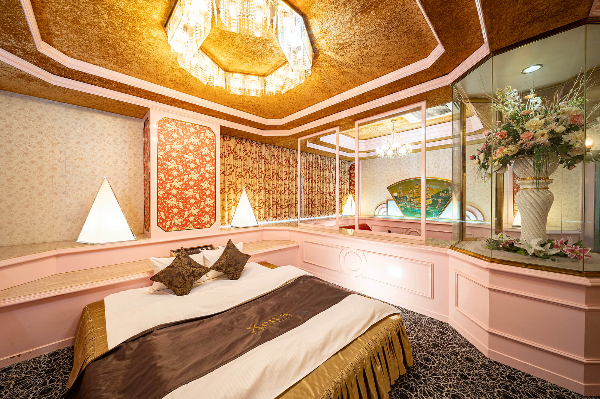 301 – ホテルジィニア滝野社店