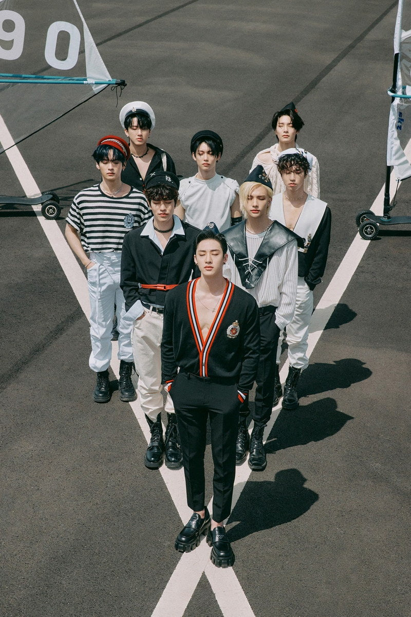 Poster - Stray Kids Bang Chan Lee Know Changbin Hyunjin Han Felix