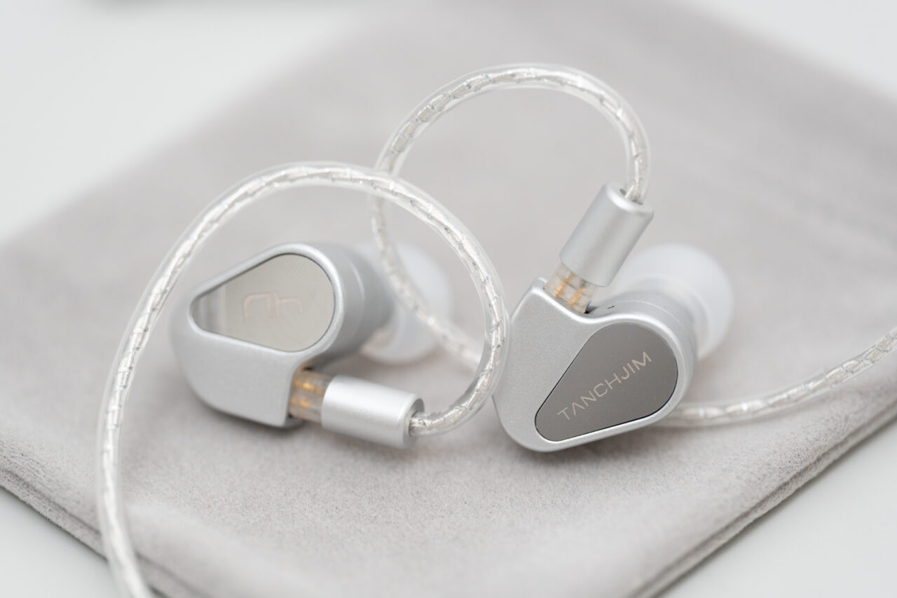 TANCHJIM 4U レビュー：1万円前後で驚異の音質、澄み渡った中高音域が