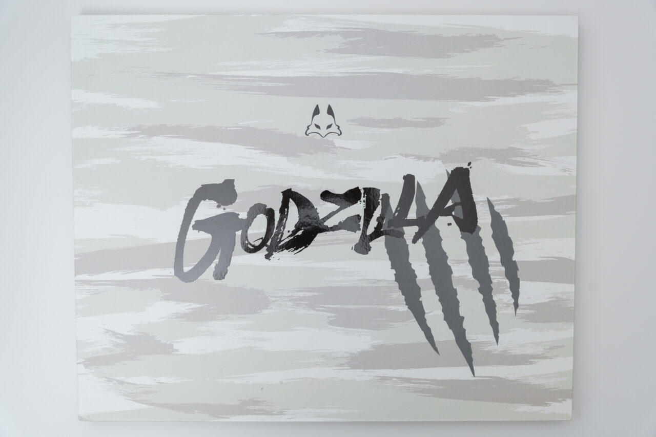 Arbiter Studio LUNAR Glass Pad レビュー：ゴジラ70周年を彩る滑らか