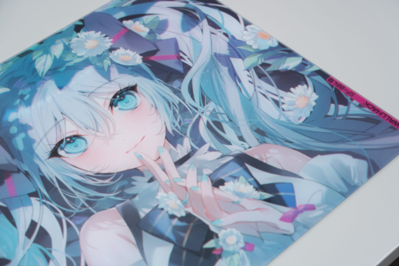 WALLHACK SP-004 Hatsune Miku レビュー：初音ミクとコラボレーション