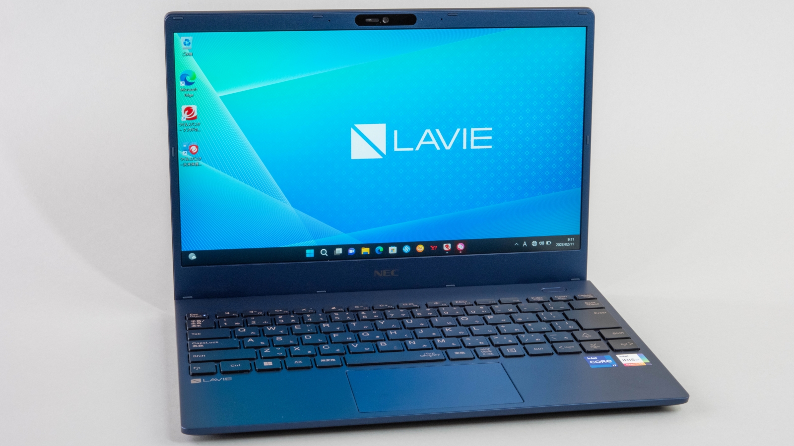 NECの「LAVIE N13」、弱点はあるが価格で納得できるか | 日経クロス
