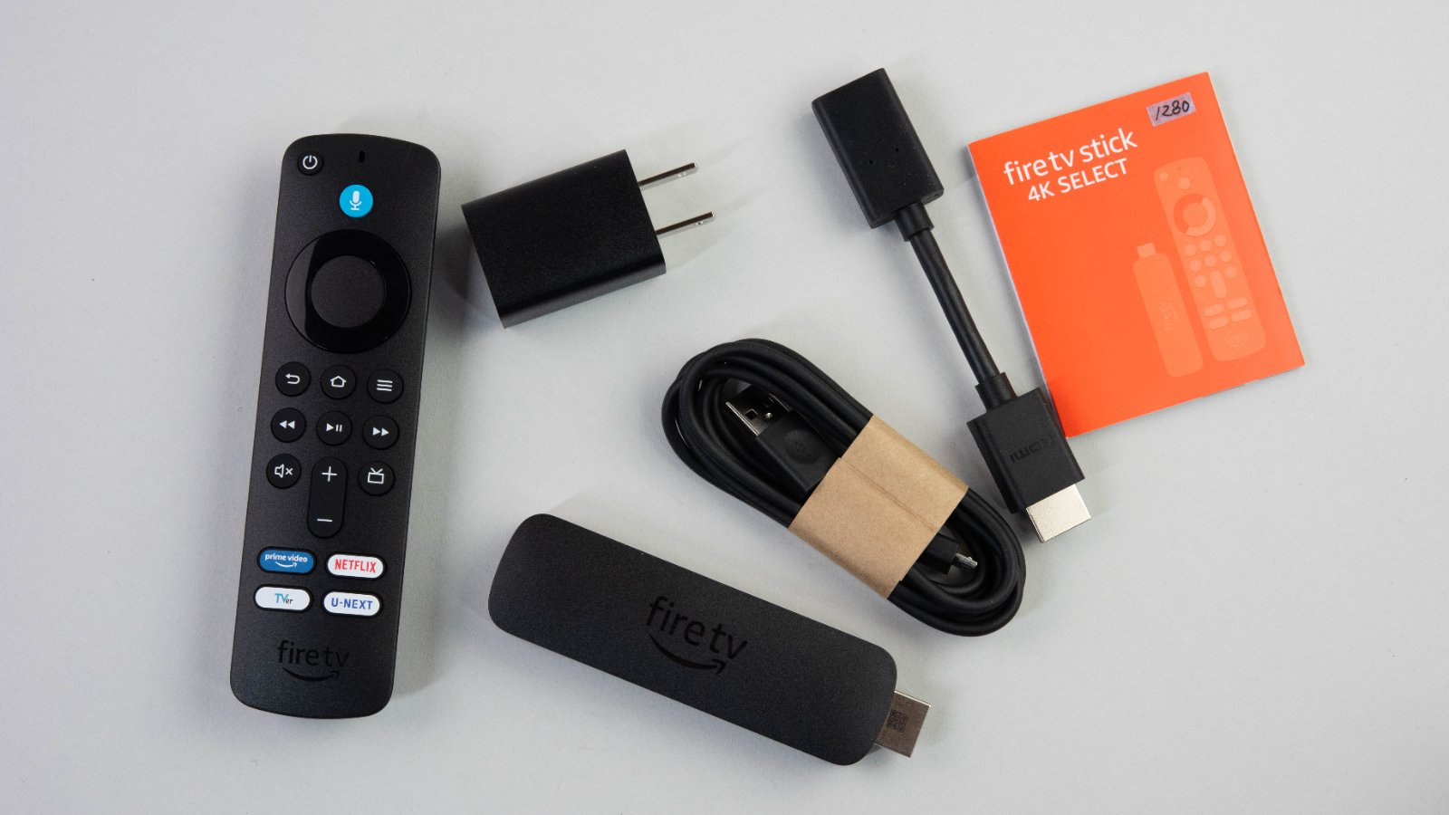新登場の「Amazon Fire TV Stick 4K Select」、冬休みに動画を楽しむ