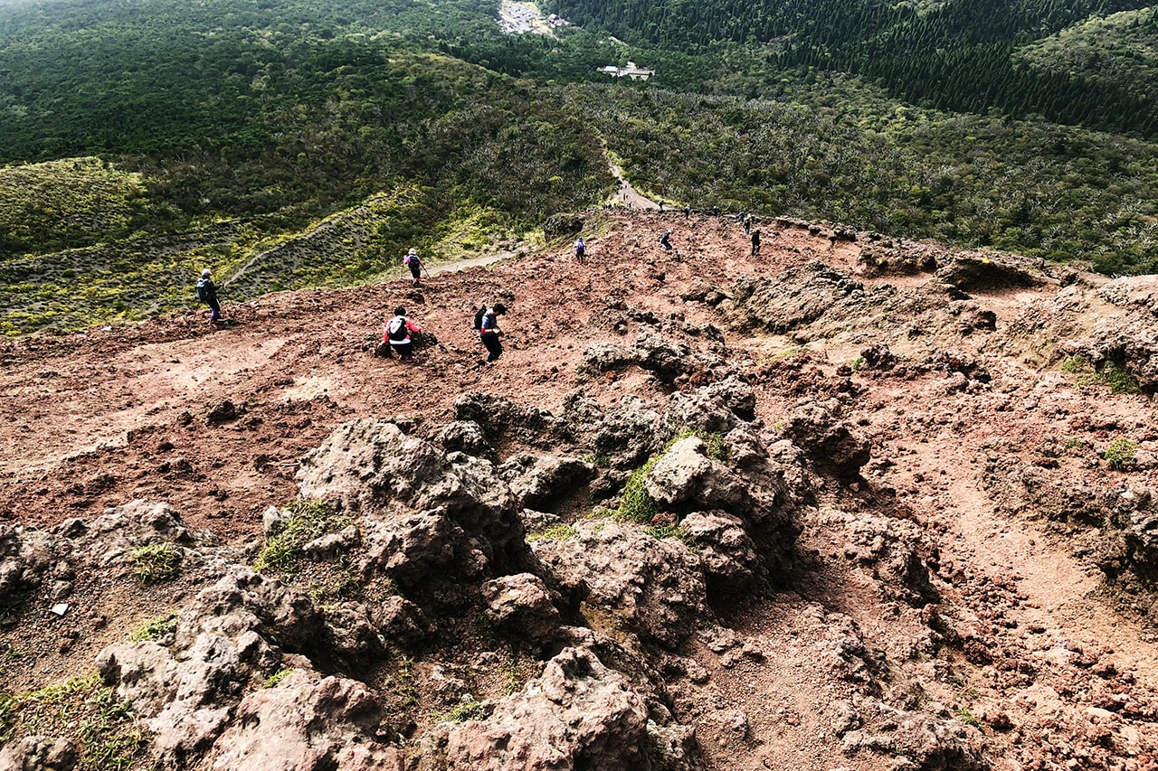 高千穂峰で岩稜トレーニング | 鹿児島登山サークル
