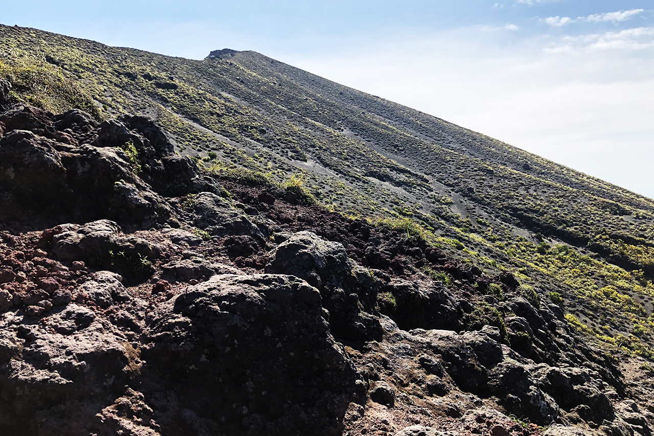 高千穂峰で岩稜トレーニング | 鹿児島登山サークル
