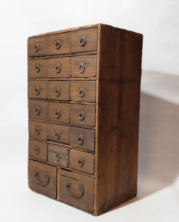 小型薬箪笥 - 生活骨董の店 やまいく