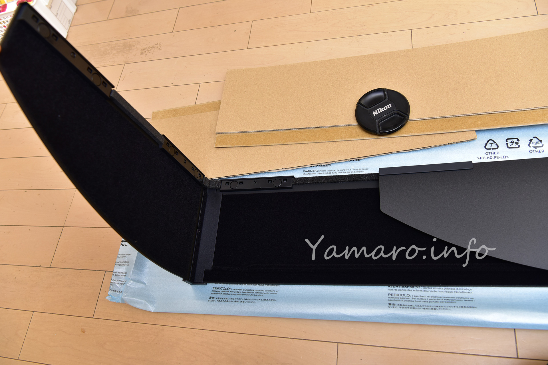 EIZO ColorEdge CS2740の遮光フードを着けてみた - Blog@yamaro.info