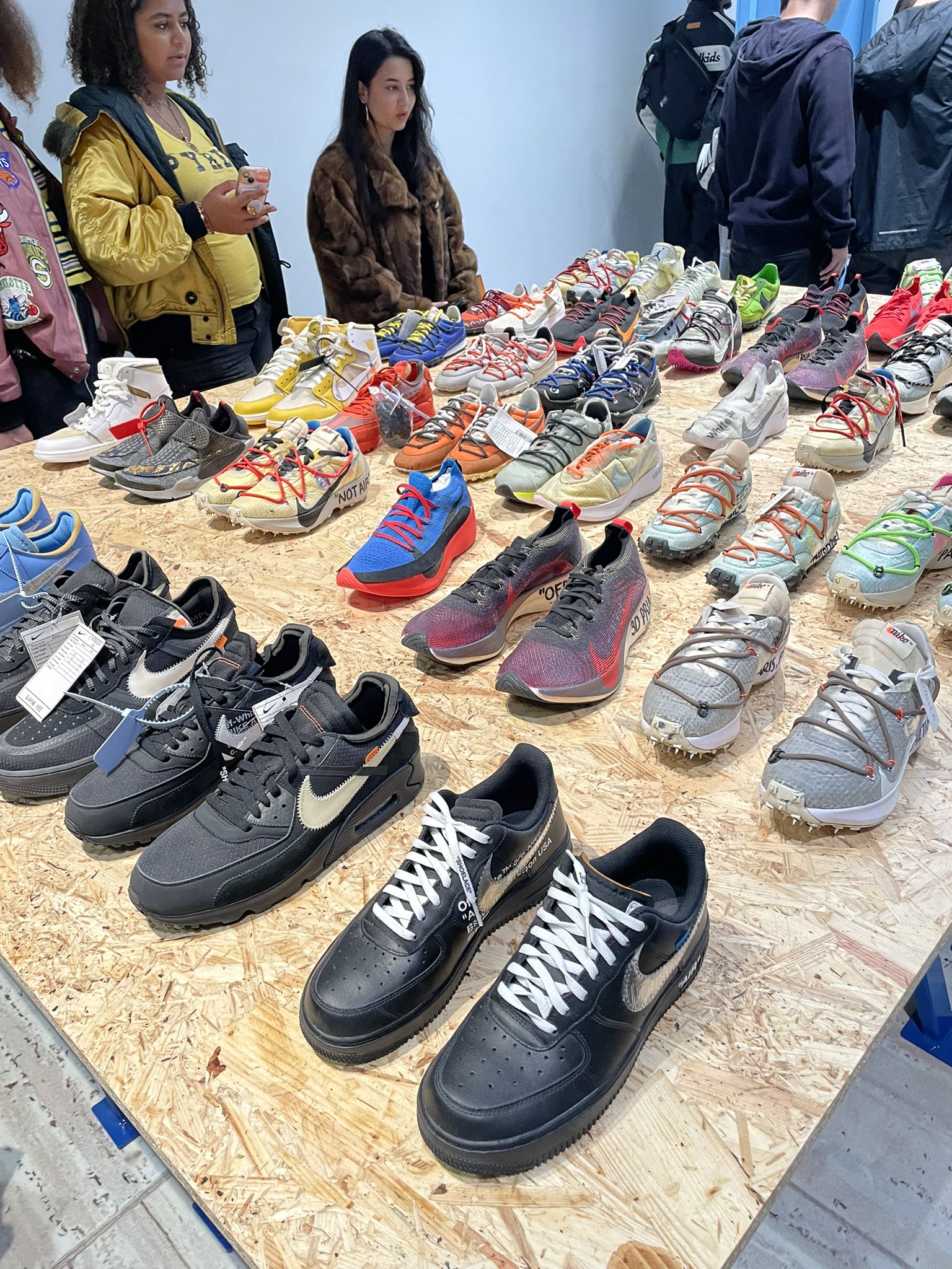 Off-White™ × NIKE の未発売サンプルモデルが公開 - Yakkun