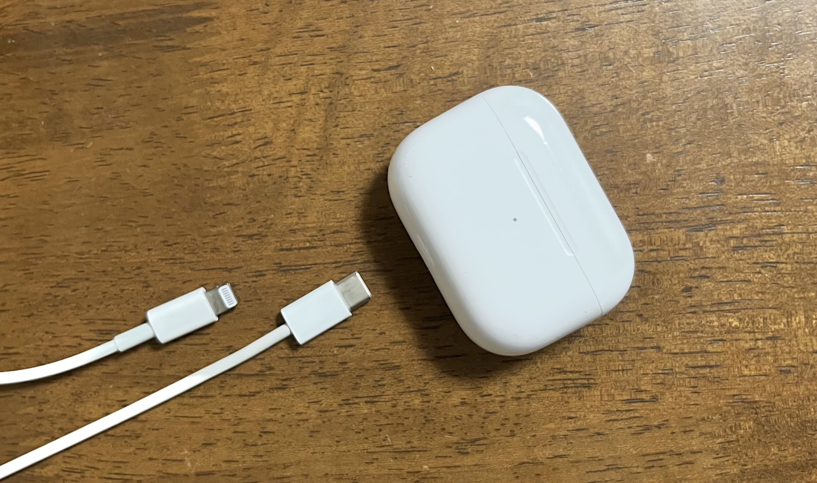 AirPods Proのケースがライトニングケーブルじゃなくなるかも？