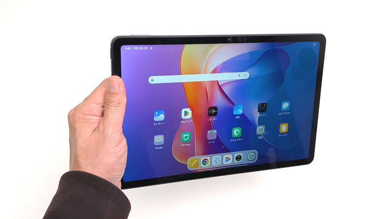 気になる！「REDMI Pad 2」実機を使って付属品を詳しく紹介！充電器や