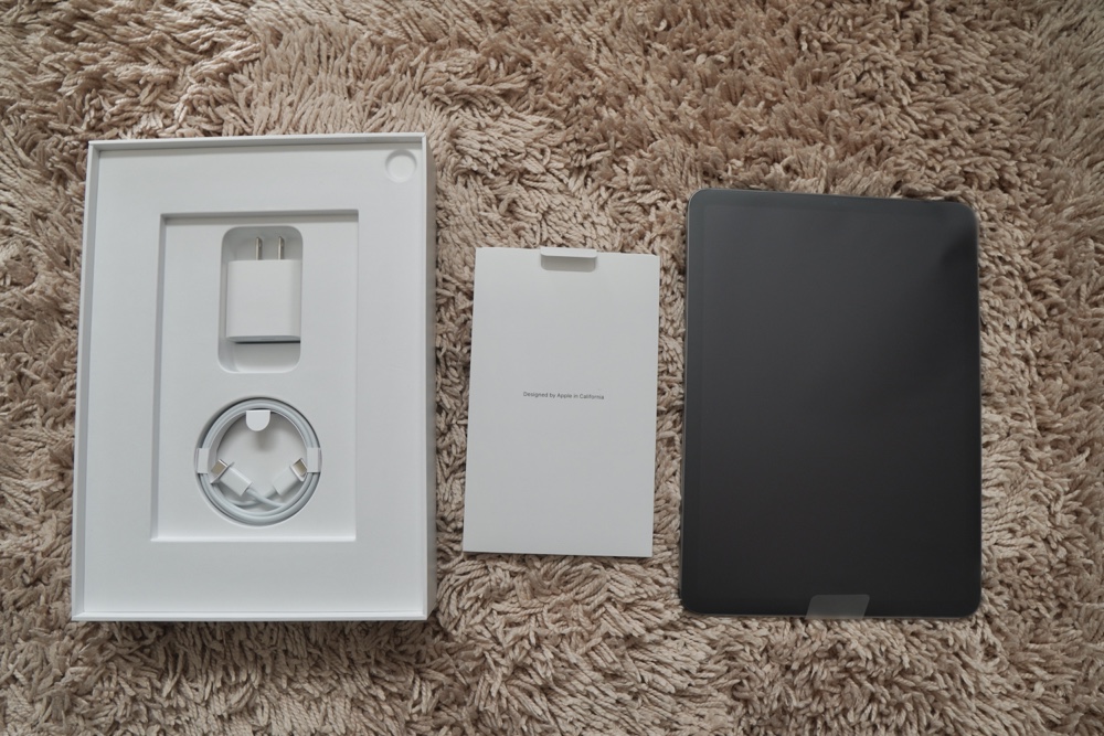 新型iPad Air4レビュー。使い倒したくなる性能・デザインに惚れる