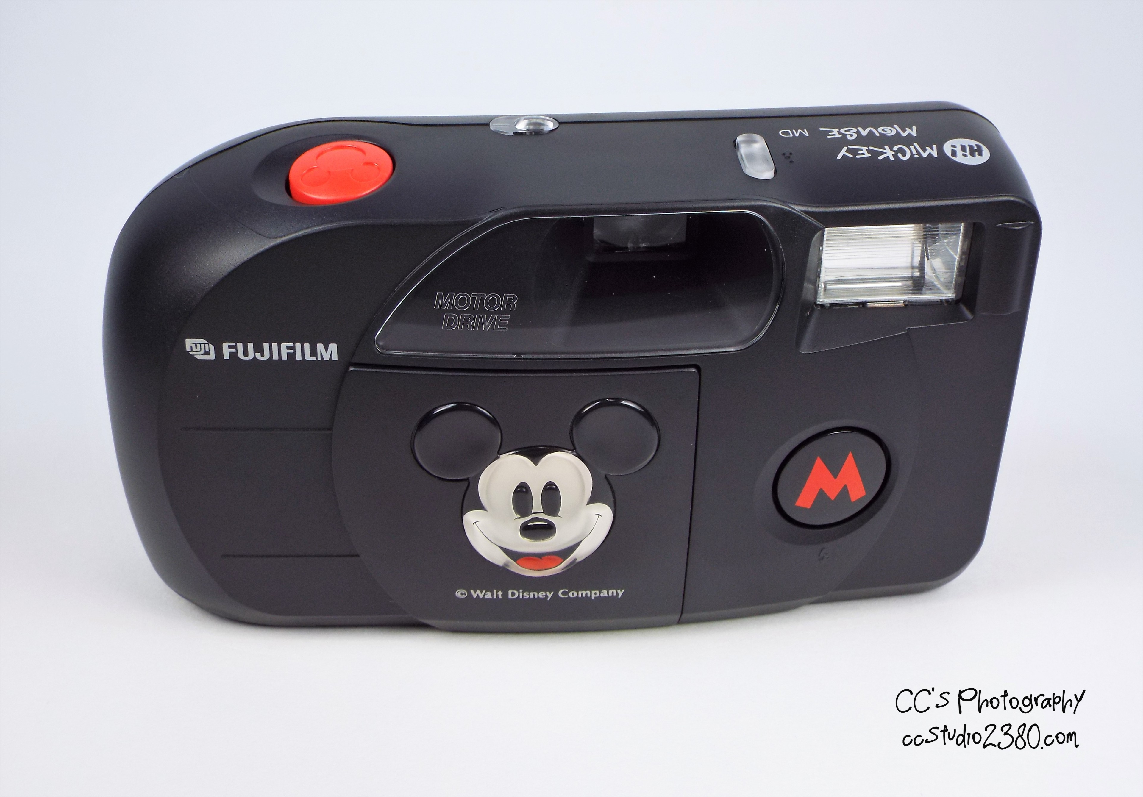 Hi! Mickey Mouse – Fuji Fun | Chasing Classic Cameras with Chris