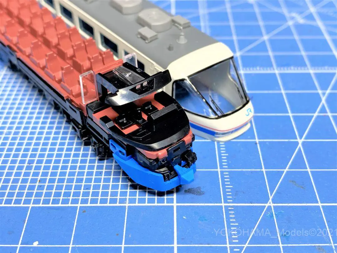 485系スーパー雷鳥クロ481-2100入り基本セットAを弄る。その1 TOMIX